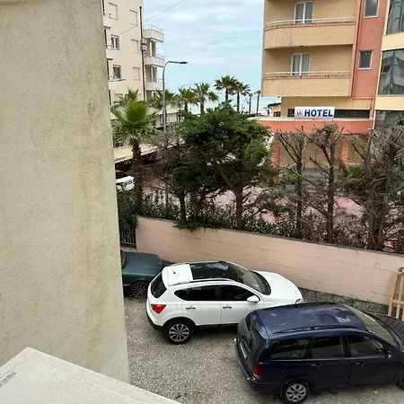Beachfront With Balcony & Sea View *